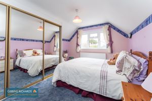 Bedroom- click for photo gallery